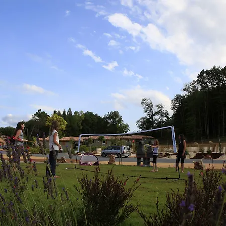 Terres De France - Les Hameaux De Pomette 3* Marminiac
