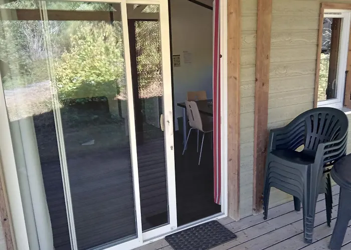 Ferienpark Terres De France - Les Hameaux De Pomette Marminiac