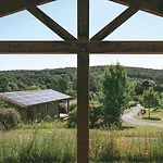 Prázdninový areál Terres De France - Les Hameaux De Pomette 3*