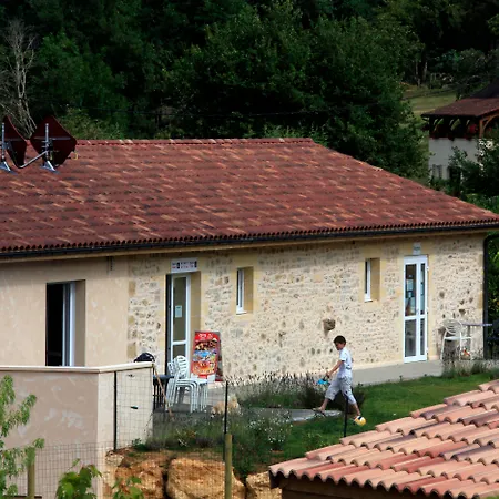 Prázdninový areál Terres De France - Les Hameaux De Pomette Marminiac