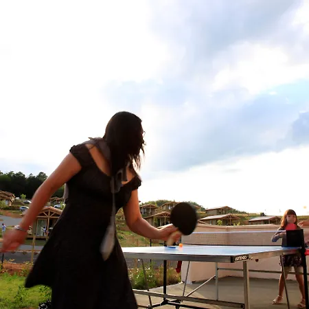 Ferienpark Terres De France - Les Hameaux De Pomette 3*