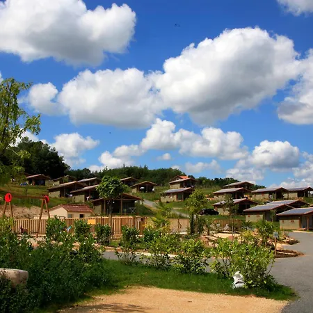 Terres De France - Les Hameaux De Pomette Village de vacances Marminiac