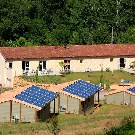 Prázdninový areál Terres De France - Les Hameaux De Pomette 3*