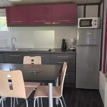 Terres De France - Les Hameaux De Pomette Ferienpark