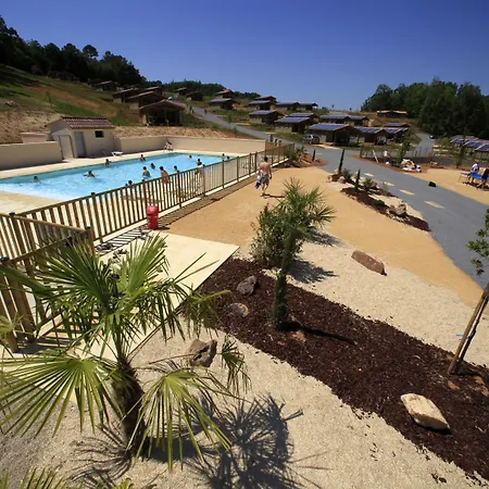 Ferienpark Terres De France - Les Hameaux De Pomette