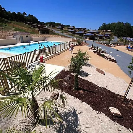 Feriepark Terres De France - Les Hameaux De Pomette 3*