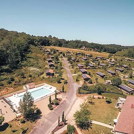 Terres De France - Les Hameaux De Pomette Feriepark