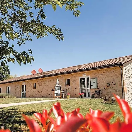 Terres De France - Les Hameaux De Pomette Feriepark