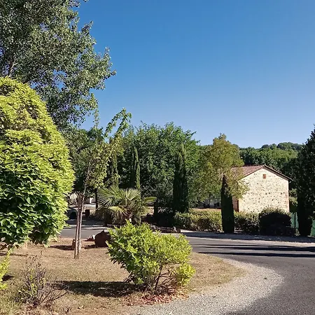 Üdülőpark Terres De France - Les Hameaux De Pomette