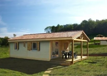 Terres De France - Les Hameaux De Pomette 3* Marminiac